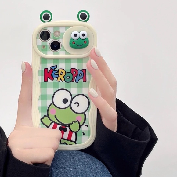 Keroppi iPhone 13 case🐸💚 - Picture 2 of 7